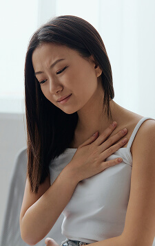 heart-attack-suffering-from-pain-tanned-beautiful-2025-03-11-09-08-15-utc (1)